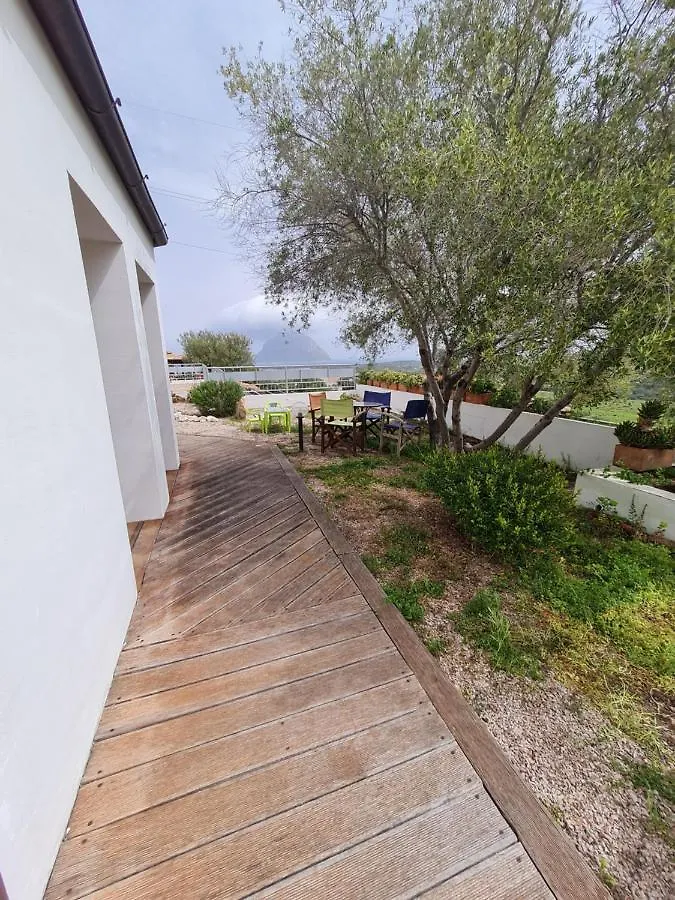 Apartment Holiday Homes Porto San Paolo