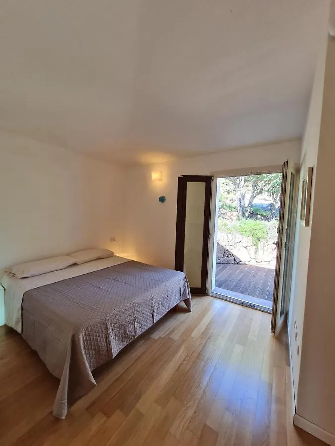 Holiday Homes Porto San Paolo  Apartment