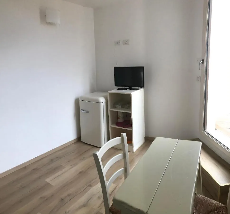 Apartment Holiday Homes Porto San Paolo