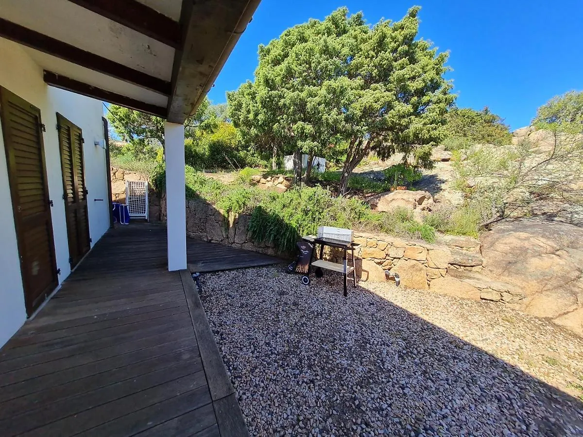 Holiday Homes Porto San Paolo  Apartment